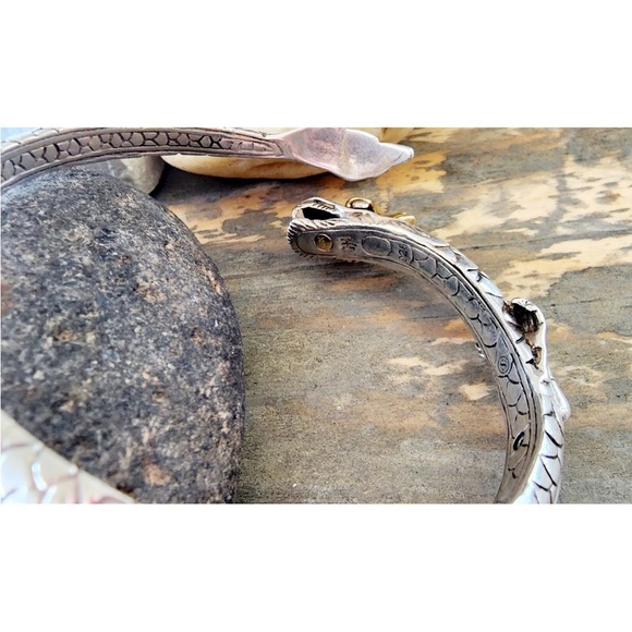 John Hardy Naga Kick Cuff With 18kt Yellow Gold Sterling Silver 20.3 Grams - Picture 4 of 8